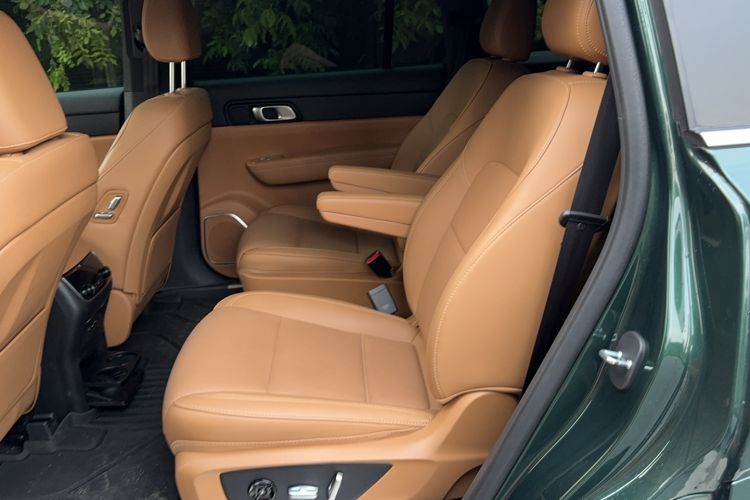 Used Li Auto ONE 2020 Extended-Range 6-Seater Version Left Rear Seat