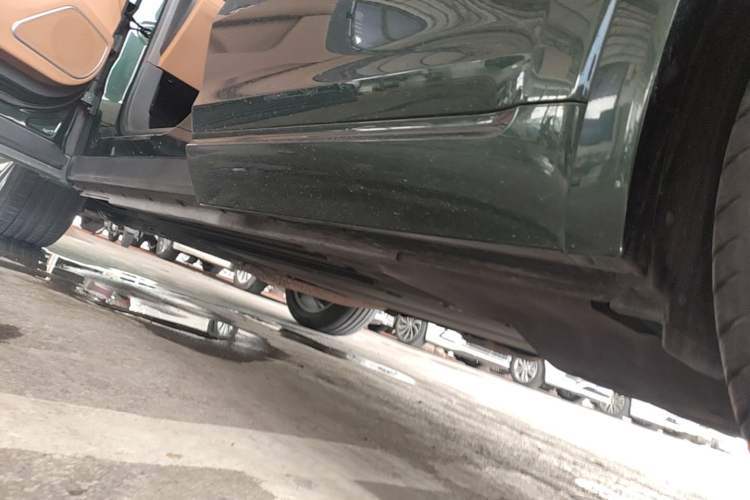 Used Li Auto ONE 2020 Extended-Range 6-Seater Version Left Side Sill