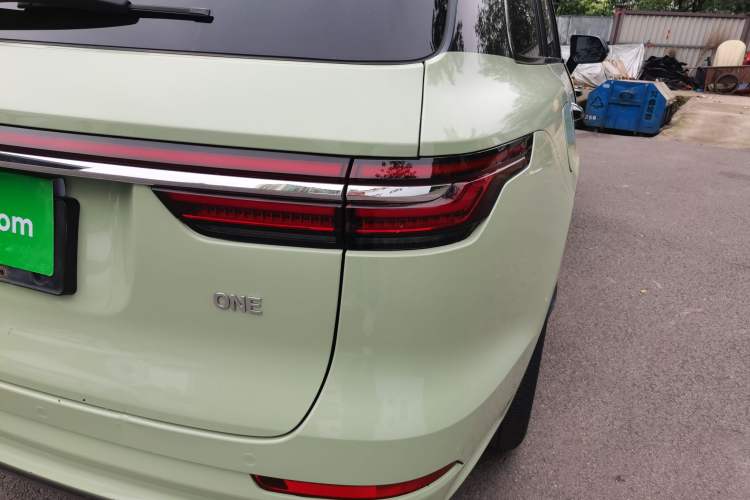 Used Li Auto ONE 2020 Extended-Range 6-Seater Version Right Rear Taillight