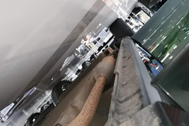 Used Li Auto ONE 2020 Extended-Range 6-Seater Version Right Side Sill