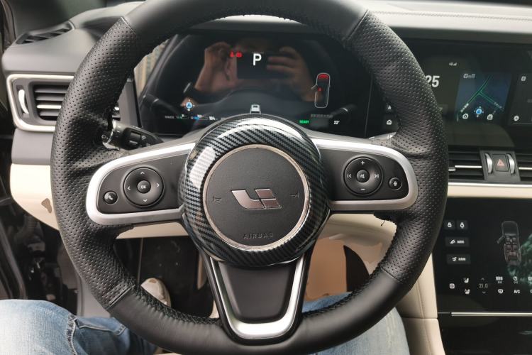 Used Li Auto ONE 2020 Extended-Range 6-Seater Version Steering Wheel