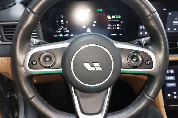 Used Li Auto ONE 2020 Extended-Range 6-Seater Version Steering Wheel