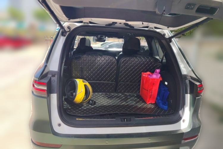 Used Li Auto ONE 2020 Extended-Range 6-Seater Version Trunk