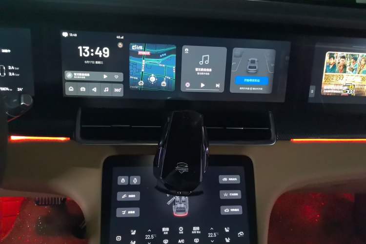 Used Li Auto ONE 2020 Extended-Range 6-Seater Version Audio And AC Panel