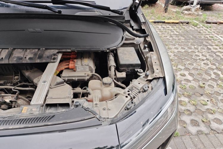 Used Li Auto ONE 2020 Extended-Range 6-Seater Version Engine Bay Left