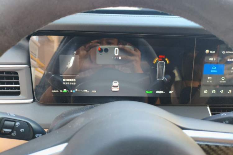 Used Li Auto ONE 2020 Extended-Range 6-Seater Version Instrument Cluster
