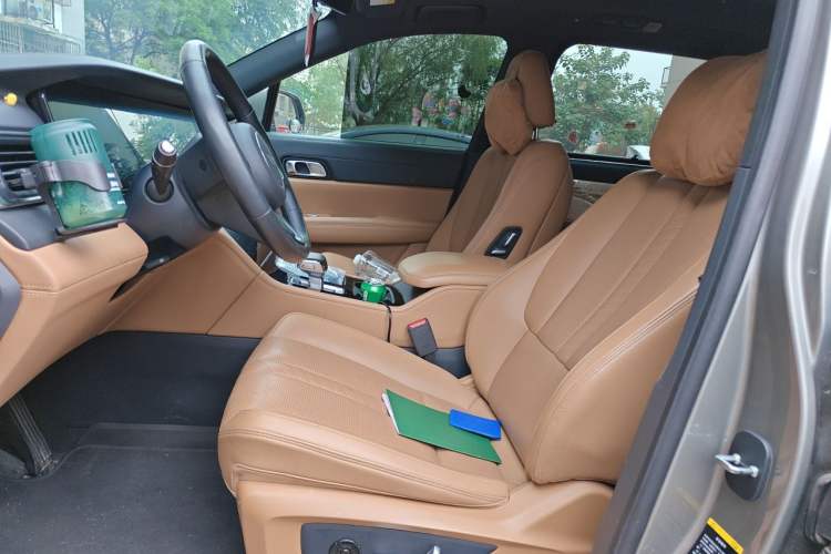 Used Li Auto ONE 2020 Extended-Range 6-Seater Version Left Front Seat