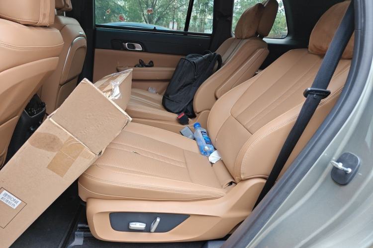 Used Li Auto ONE 2020 Extended-Range 6-Seater Version Left Rear Seat
