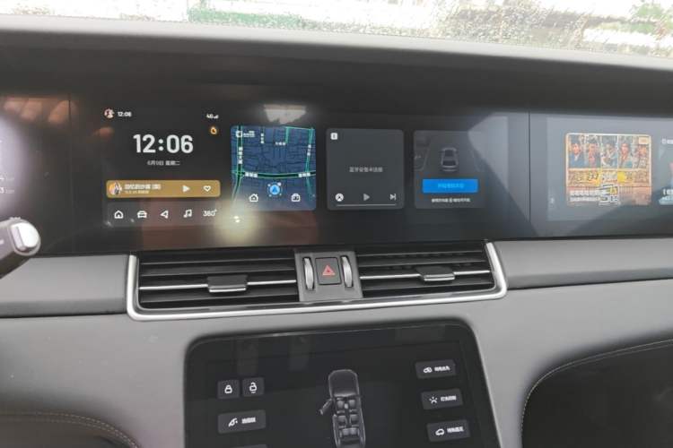 Used Li Auto ONE 2020 Extended-Range 6-Seater Version Audio And AC Panel