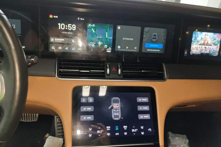 Used Li Auto ONE 2020 Extended-Range 6-Seater Version Audio And AC Panel