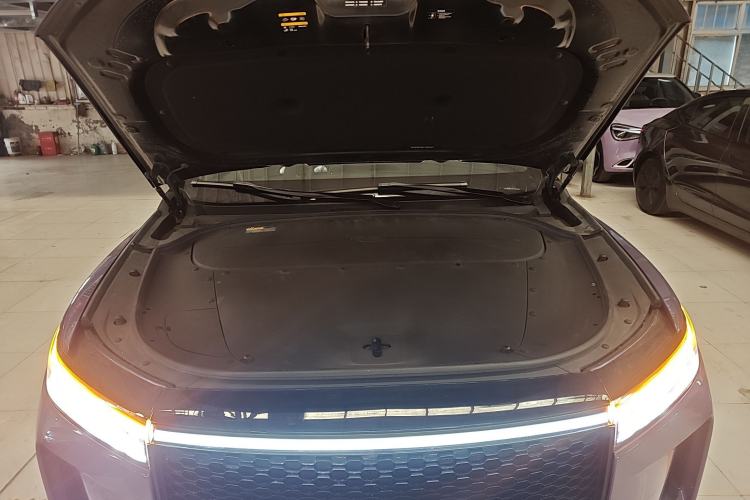 Used Li Auto ONE 2020 Extended-Range 6-Seater Version Engine Bay