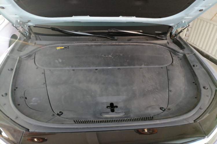 Used Li Auto ONE 2020 Extended-Range 6-Seater Version Engine Bay