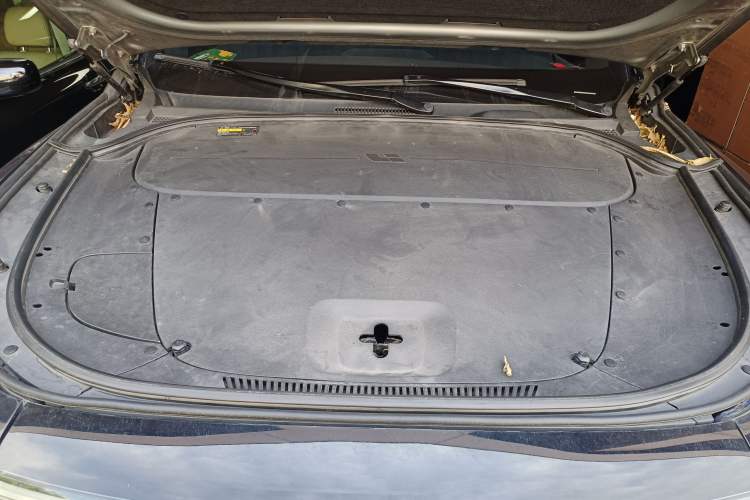 Used Li Auto ONE 2020 Extended-Range 6-Seater Version Engine Bay