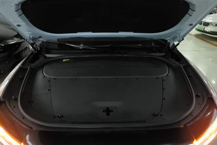 Used Li Auto ONE 2020 Extended-Range 6-Seater Version Engine Bay