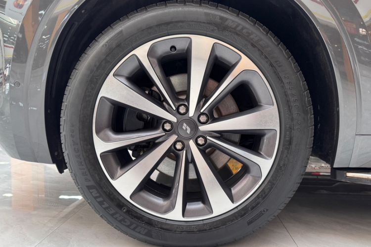 Used Li Auto ONE 2020 Extended-Range 6-Seater Version Exterior 3