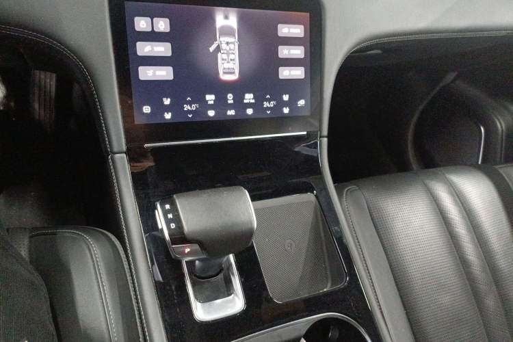 Used Li Auto ONE 2020 Extended-Range 6-Seater Version Gear Lever
