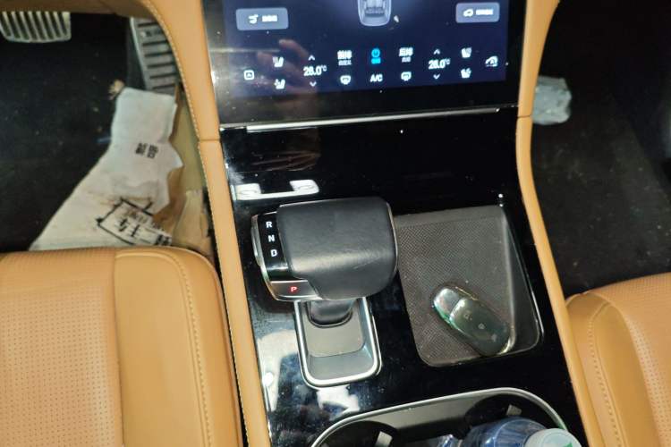 Used Li Auto ONE 2020 Extended-Range 6-Seater Version Gear Lever