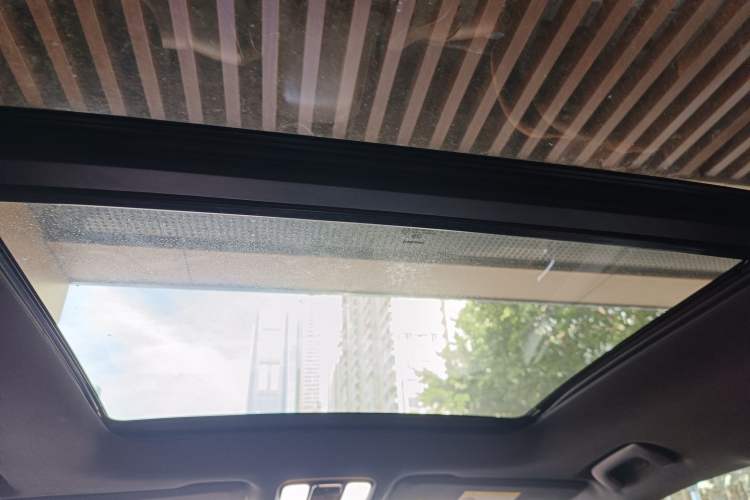 Used Li Auto ONE 2020 Extended-Range 6-Seater Version Headliner