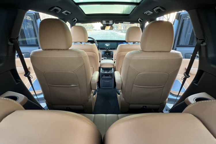 Used Li Auto ONE 2020 Extended-Range 6-Seater Version Interior 5