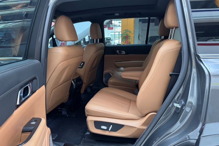 Used Li Auto ONE 2020 Extended-Range 6-Seater Version Interior 5
