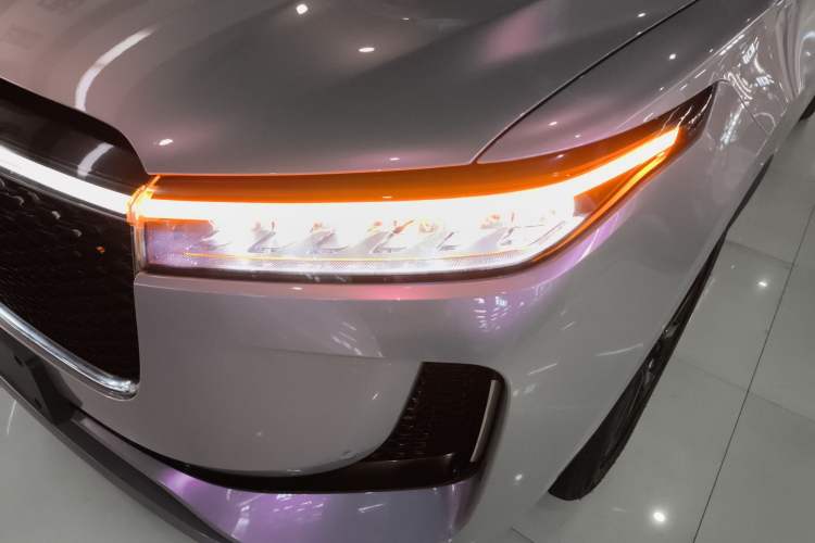 Used Li Auto ONE 2020 Extended-Range 6-Seater Version Left Front Headlight