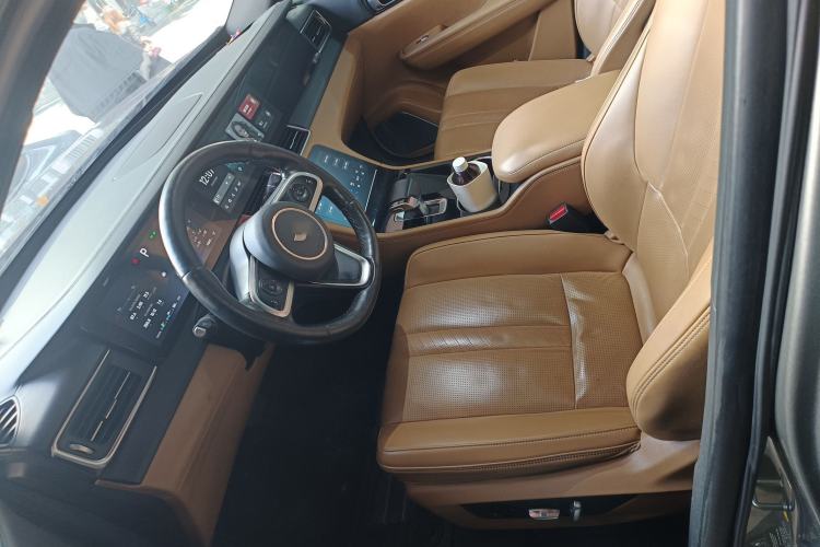 Used Li Auto ONE 2020 Extended-Range 6-Seater Version Left Front Seat