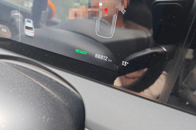 Used Li Auto ONE 2020 Extended-Range 6-Seater Version Odometer Close Up
