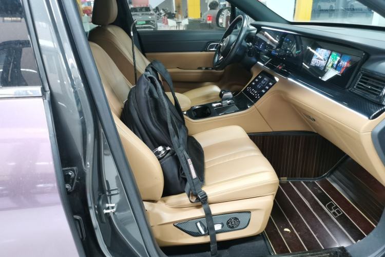 Used Li Auto ONE 2020 Extended-Range 6-Seater Version Right Front Seat