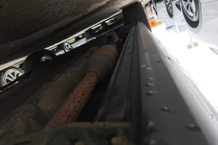 Used Li Auto ONE 2020 Extended-Range 6-Seater Version Right Side Sill