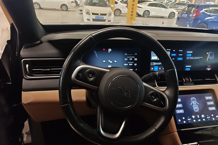 Used Li Auto ONE 2020 Extended-Range 6-Seater Version Steering Wheel