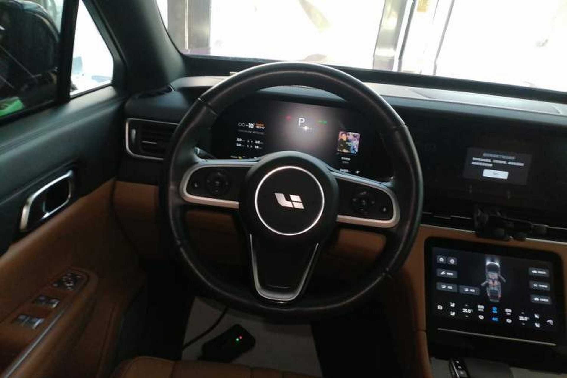 Used Li Auto ONE 2020 Extended-Range 6-Seater Version Steering Wheel