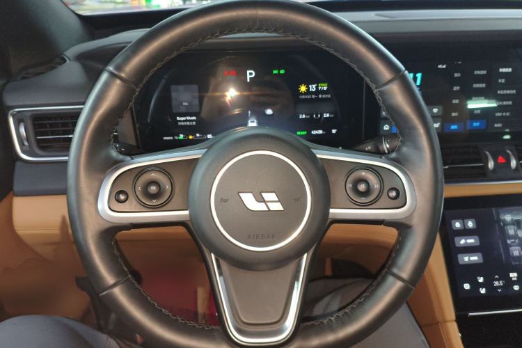Used Li Auto ONE 2020 Extended-Range 6-Seater Version Steering Wheel