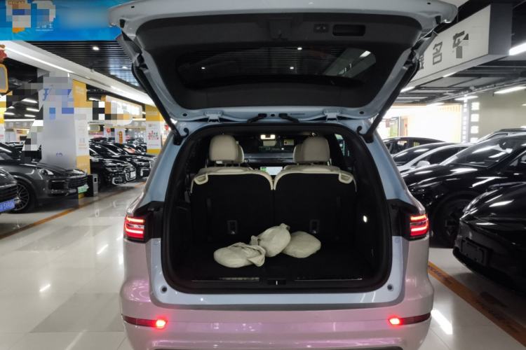Used Li Auto ONE 2020 Extended-Range 6-Seater Version Trunk