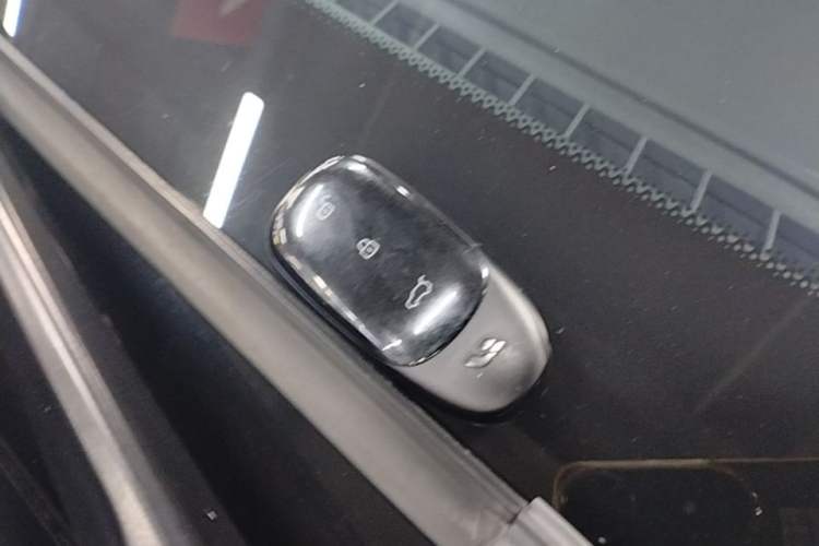 Used Li Auto ONE 2020 Extended-Range 6-Seater Version Vehicle Key