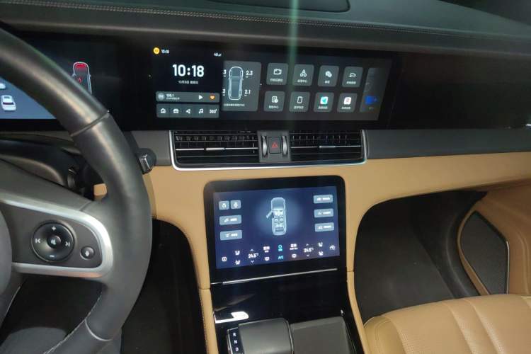 Used Li Auto ONE 2020 Extended-Range 6-Seater Version Audio And AC Panel