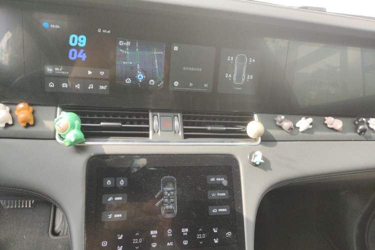 Used Li Auto ONE 2020 Extended-Range 6-Seater Version Audio And AC Panel