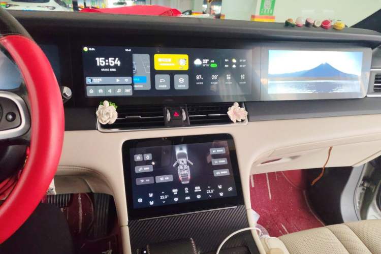 Used Li Auto ONE 2020 Extended-Range 6-Seater Version Audio And AC Panel