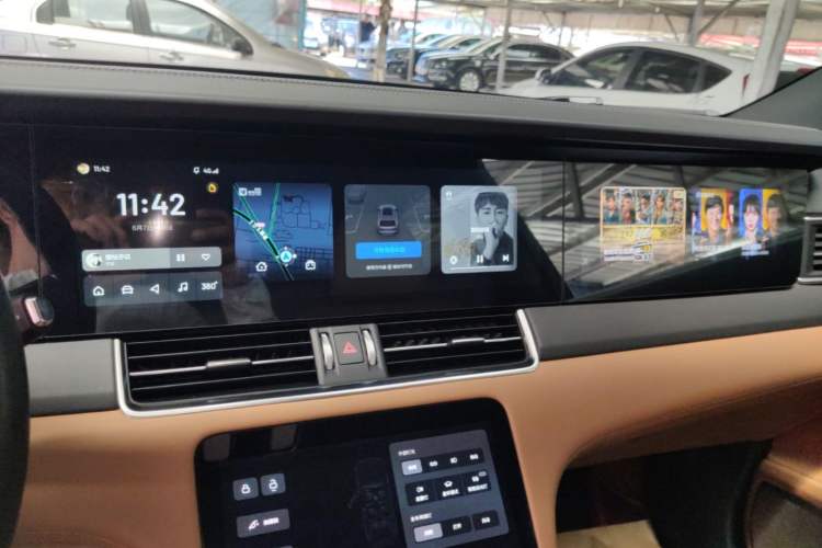 Used Li Auto ONE 2020 Extended-Range 6-Seater Version Audio And AC Panel