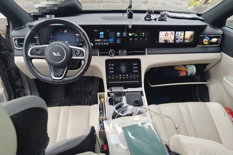 Used Li Auto ONE 2020 Extended-Range 6-Seater Version Center Console