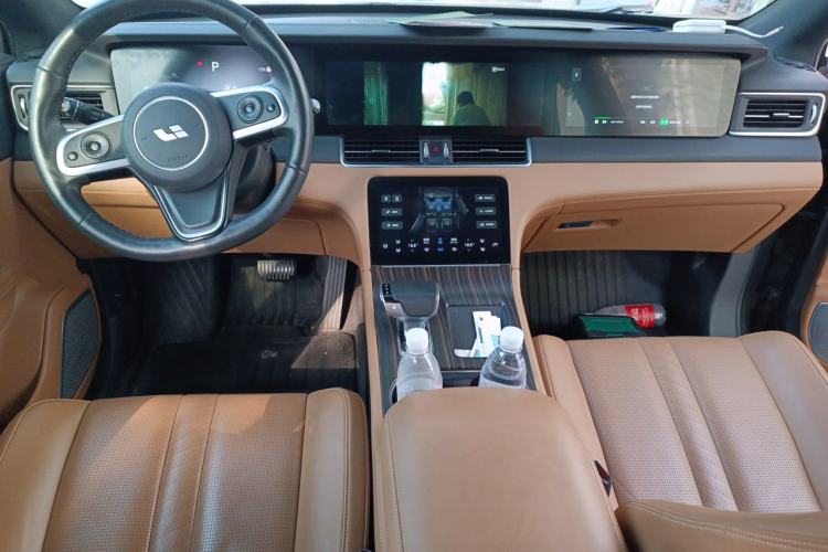 Used Li Auto ONE 2020 Extended-Range 6-Seater Version Center Console
