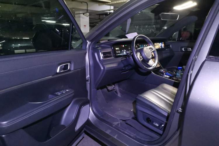 Used Li Auto ONE 2020 Extended-Range 6-Seater Version Driver Seat