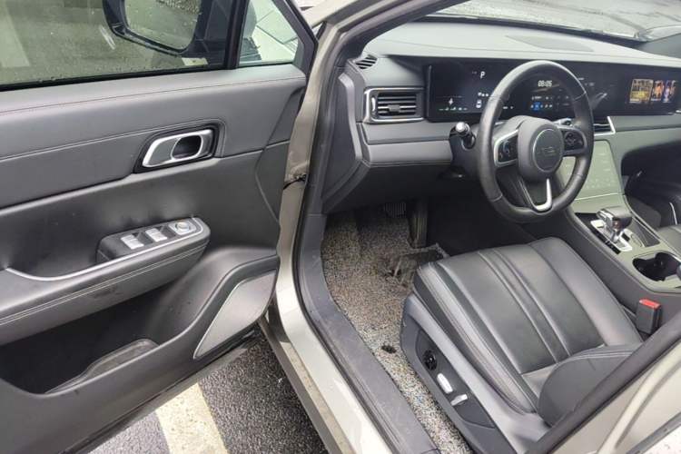 Used Li Auto ONE 2020 Range-Extended 7-Seater Version Driver Seat