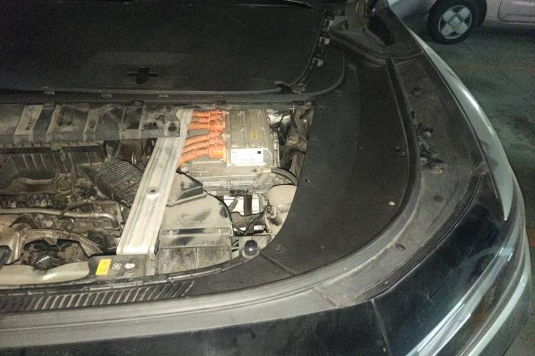 Used Li Auto ONE 2020 Extended-Range 6-Seater Version Engine Bay Left