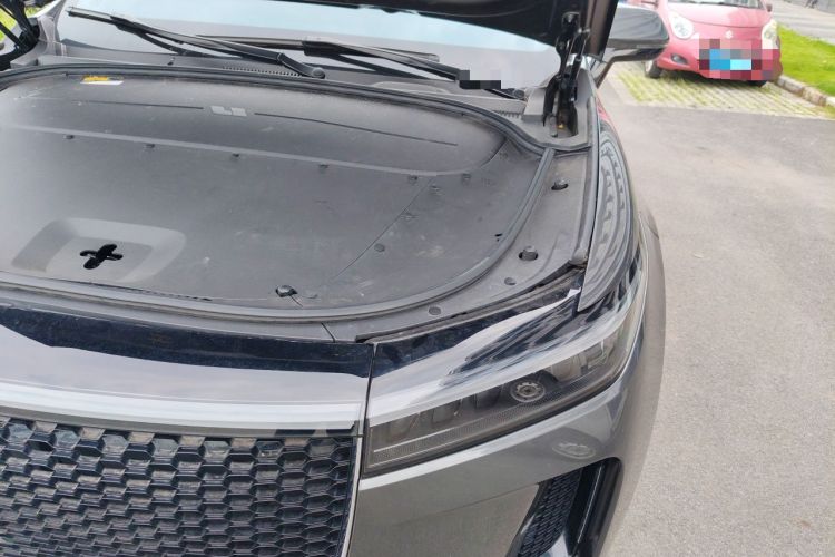 Used Li Auto ONE 2020 Extended-Range 6-Seater Version Engine Bay Left