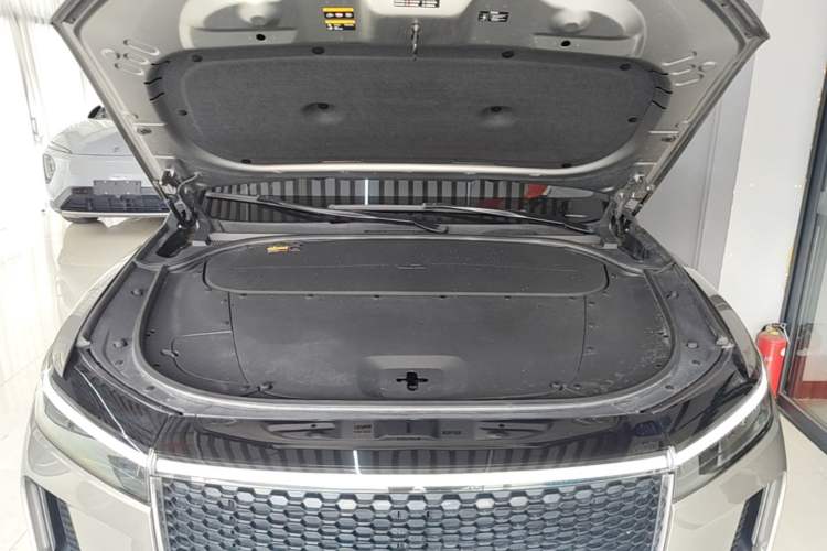 Used Li Auto ONE 2020 Extended-Range 6-Seater Version Engine Bay