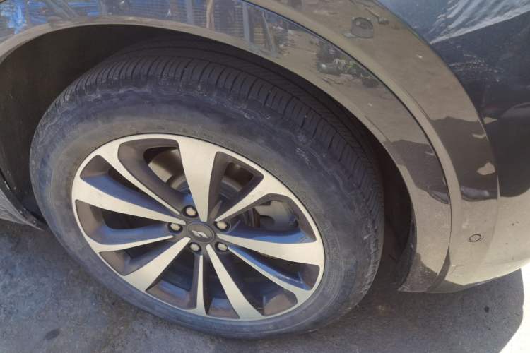 Used Li Auto ONE 2020 Extended-Range 6-Seater Version Exterior 1