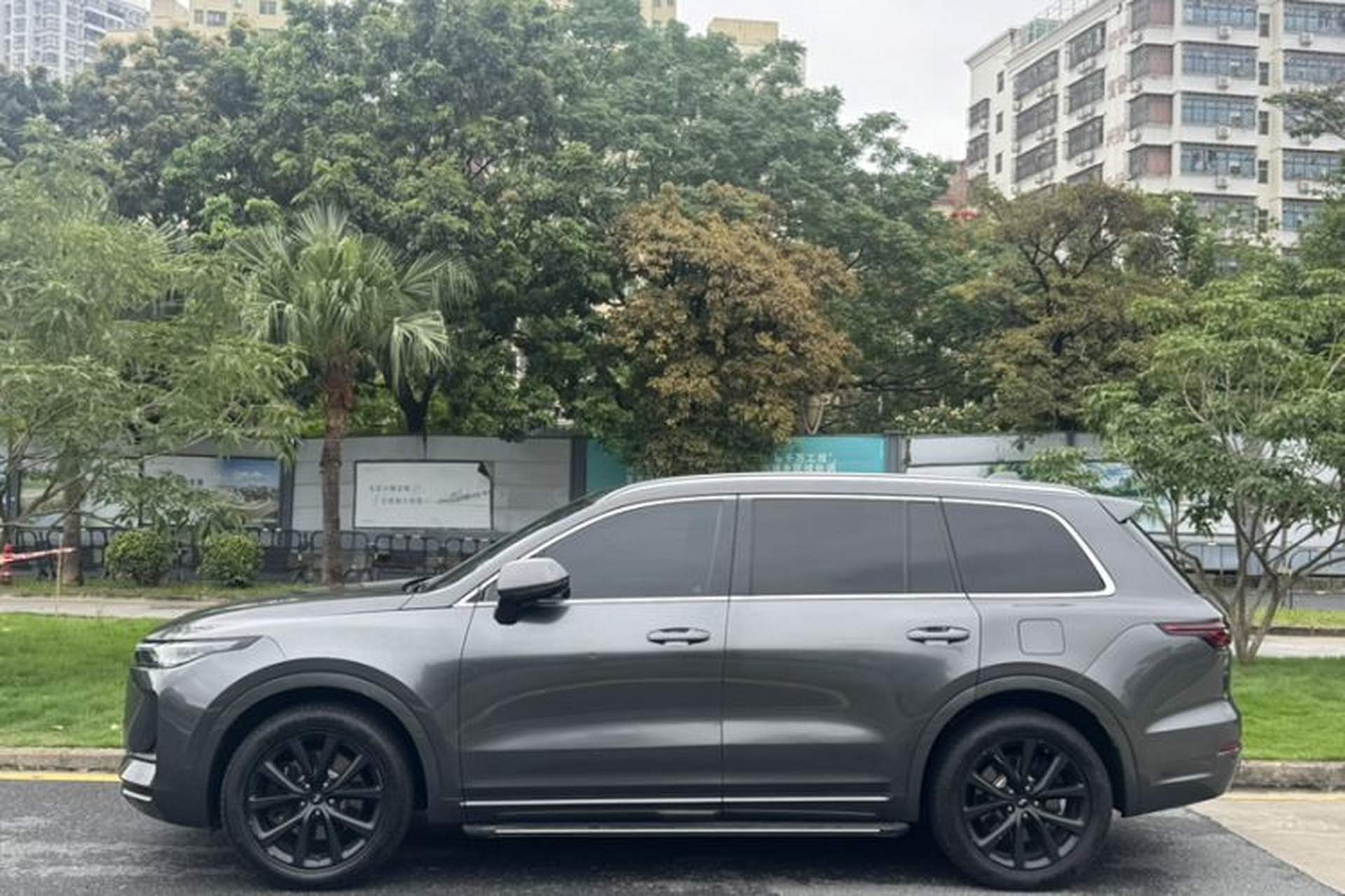 Used Li Auto ONE 2020 Extended-Range 6-Seater Version Exterior 3