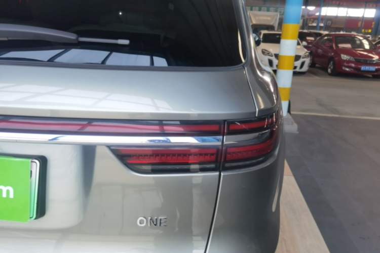Used Li Auto ONE 2020 Extended-Range 6-Seater Version Exterior 3