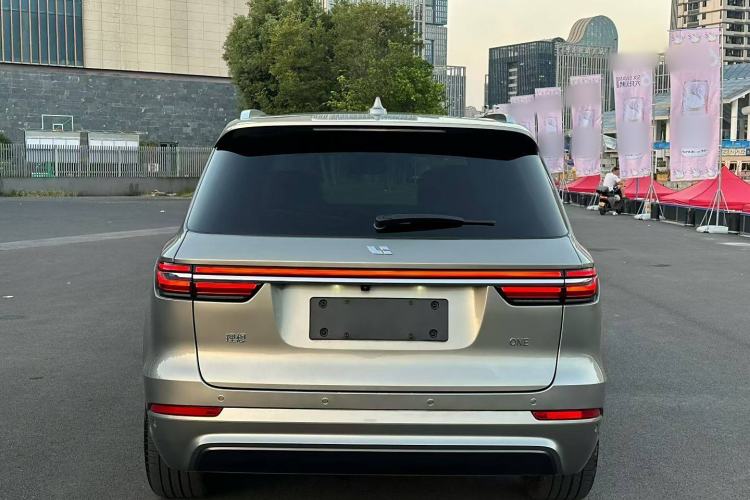Used Li Auto ONE 2020 Extended-Range 6-Seater Version Exterior 4