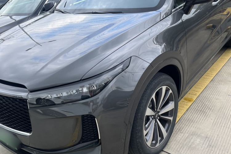 Used Li Auto ONE 2020 Extended-Range 6-Seater Version Exterior 4